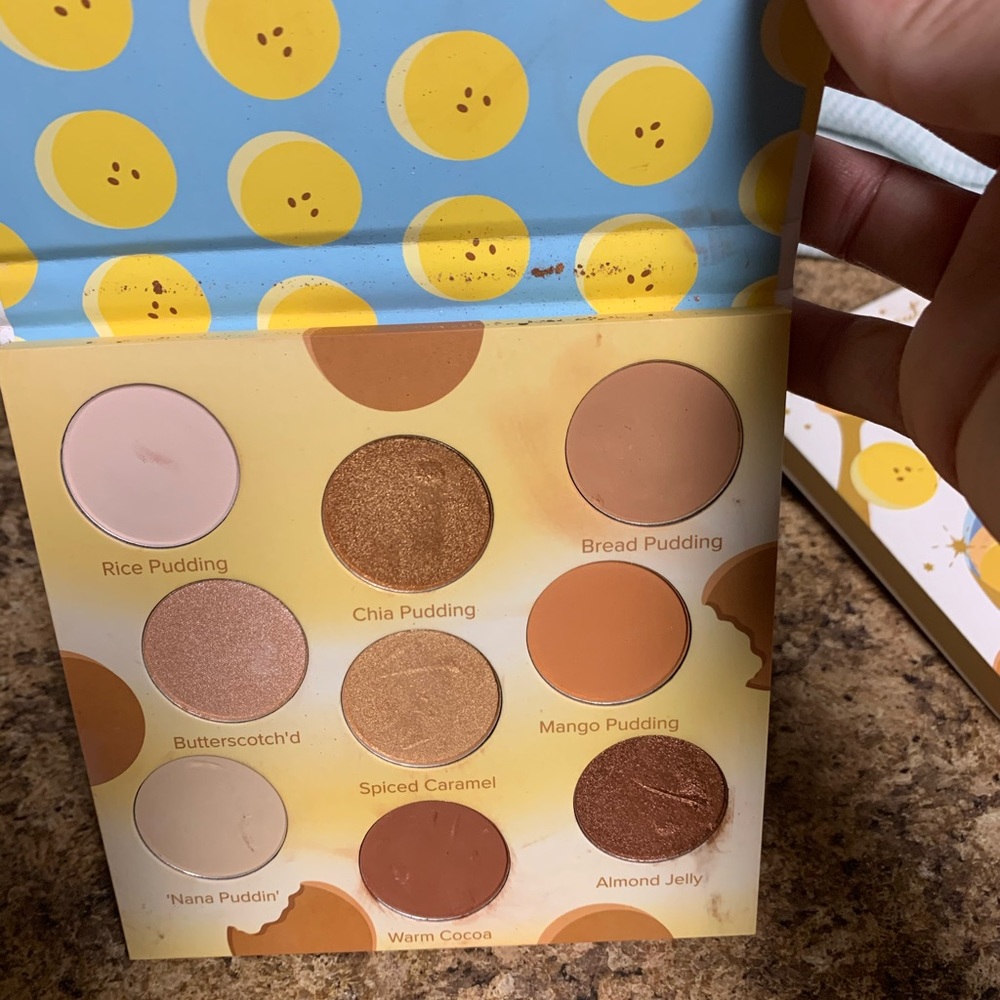 Eyeshadow Palette
